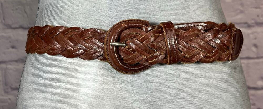 Vintage 90's Buffalo Braided Leather Preppy Belt
